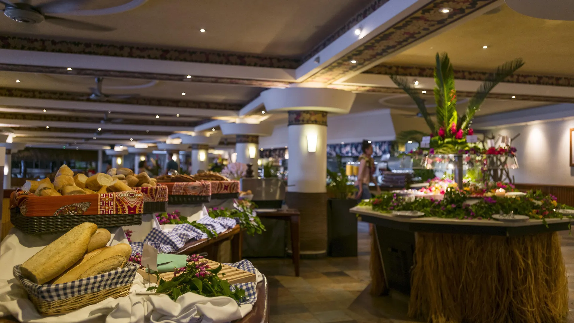 ****  Intercontinental Tahiti Resort & Spa By Ihg Faaa French Polynesia